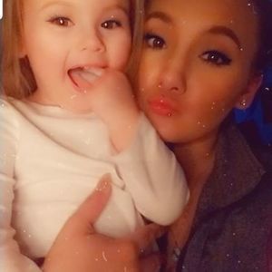 Meet your Posher, Courtney